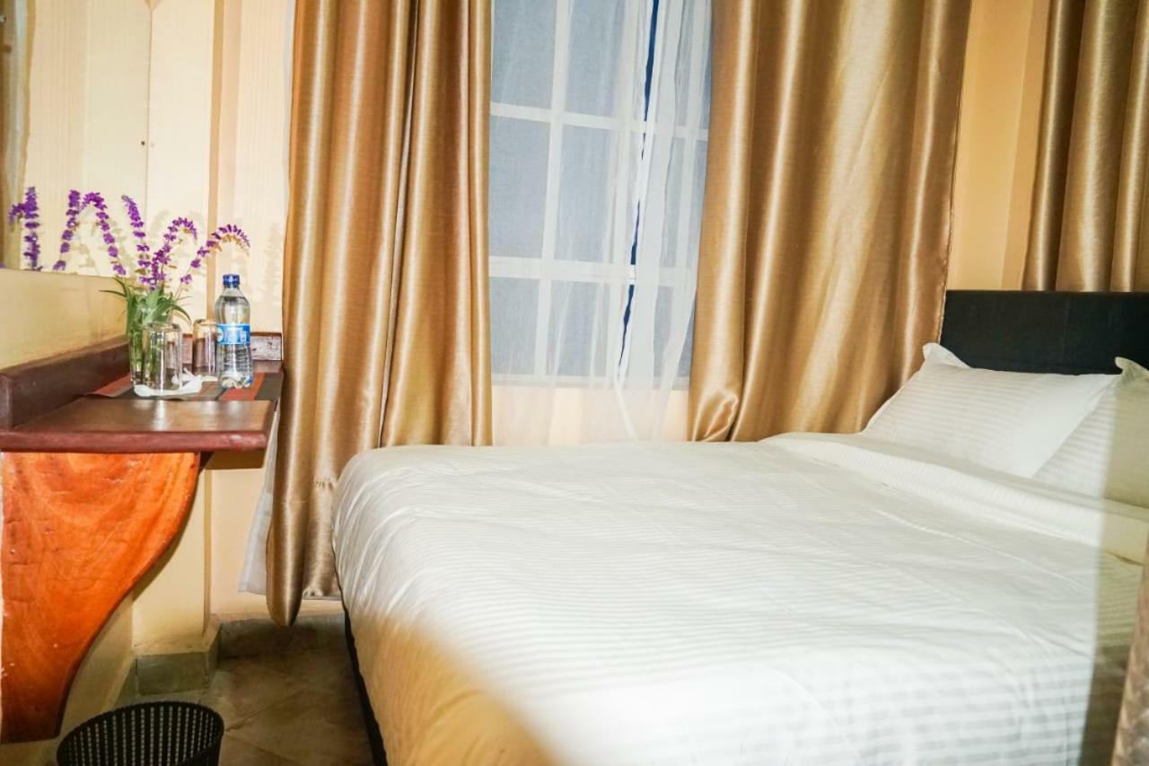 Kentania Hotel & Spa, Nakuru - Kenya Экстерьер фото